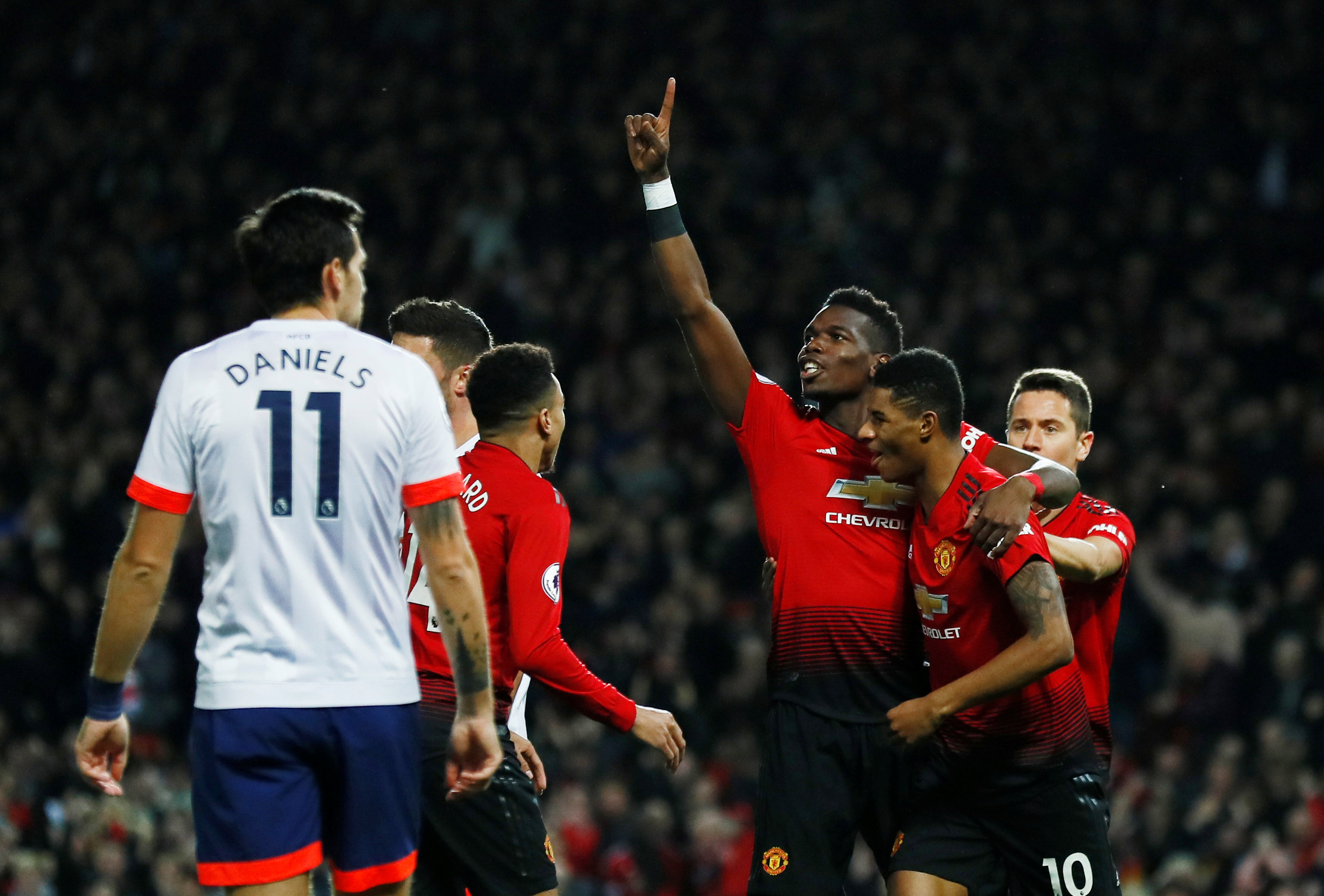 中引入了智 中引入了智